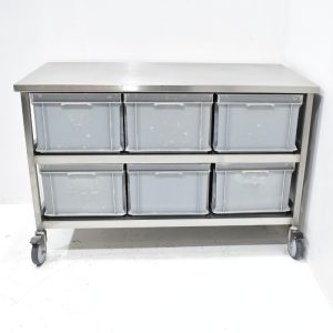 RVS grondstoftafel 132x67x86 Occasion