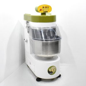 Esmach Spiraalkneder Occasion (60 kg deeg)